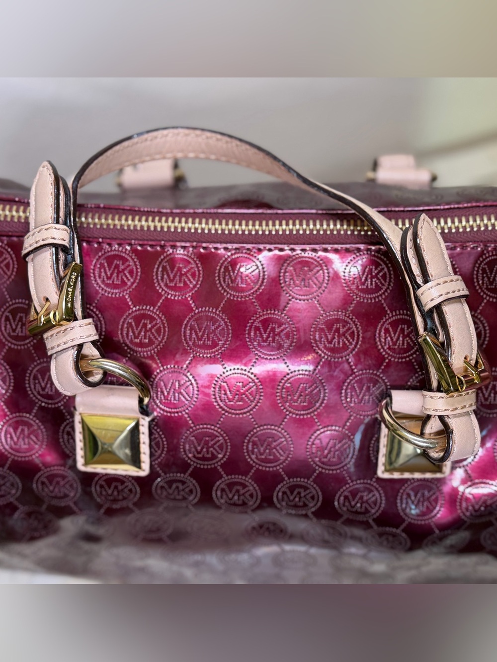 SOLD- Vintage Michael Kors Bordeaux Patent Bag & Matching Wallet Set - Picture 6 of 17